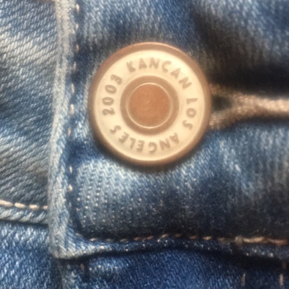KanCan distressed jeans in size 9/28.❤️ - Picture 8 of 16